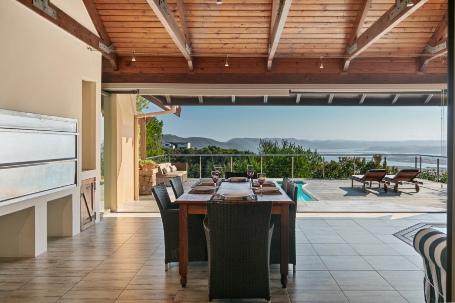 6 Bedroom Property for Sale in Pezula Golf Estate Western Cape